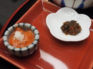 Seeigel mit Gewürzsosse